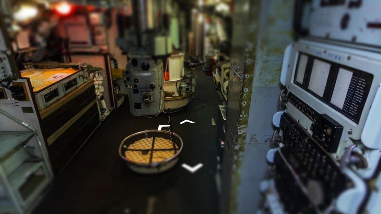Google Street View Lets You Tour The Inside Of A Submarine - 