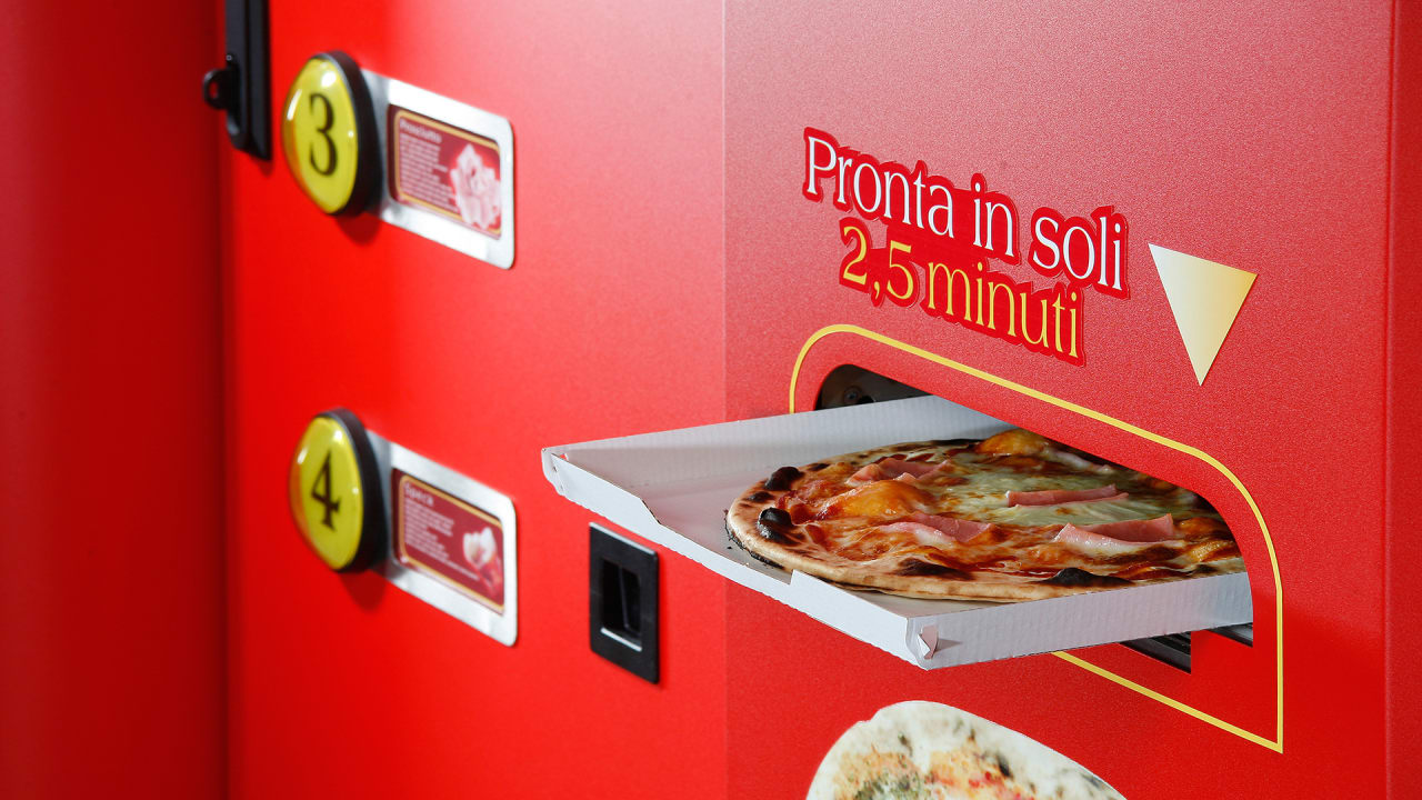 This Vending Machine Will Make You A Fresh Pizza From S