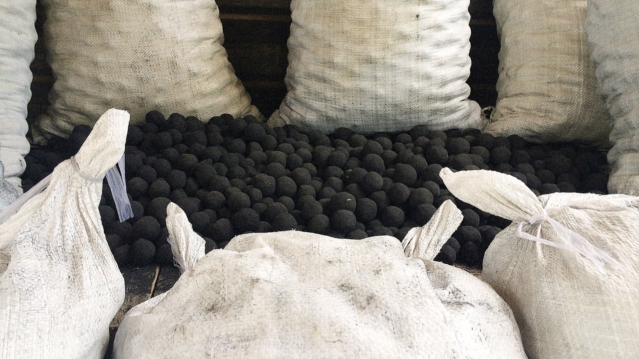 Αποτέλεσμα εικόνας για A Kenyan company is turning human poop into replacement charcoal
