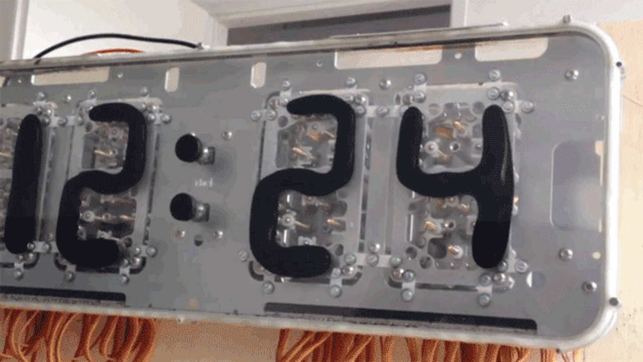 This Ferrofluid Alarm Clock Gets Back To Basics