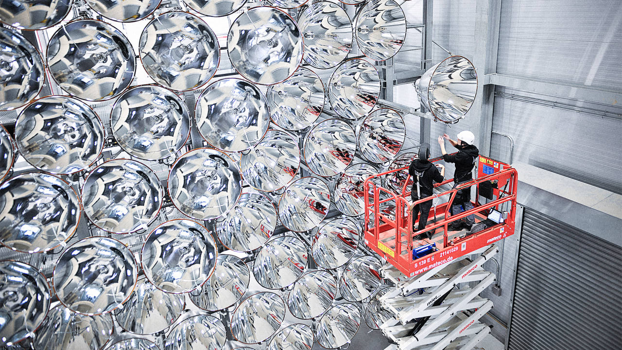 Designing A SuperPowerful Fake Sun To Make Cleaner Energy