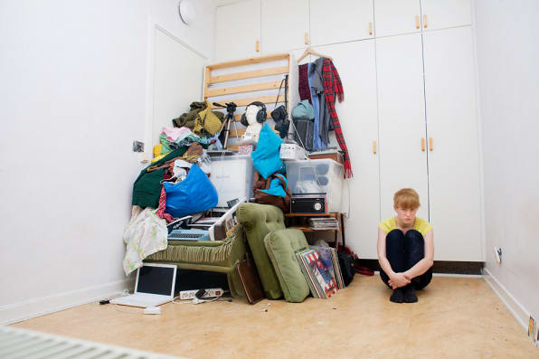 Pictures Of Millennials With Everything They Own (And It Isn ...